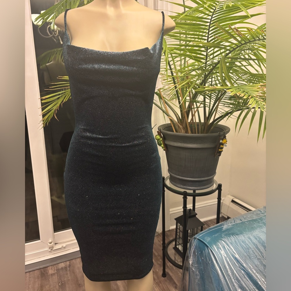 Elegant Midnight Blue Spaghetti Strap Midi Dress